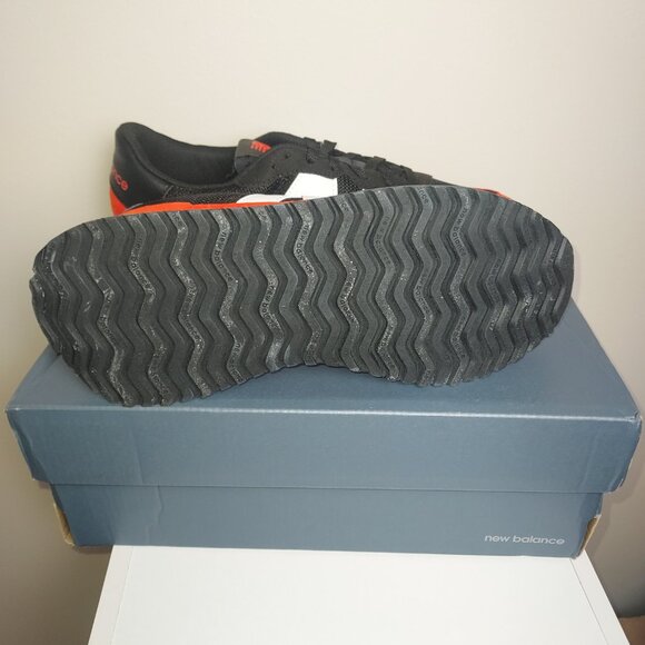 New Balance Black/Neo flame sneakers. - Picture 6 of 6